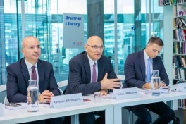 Elçin Əmirbəyov: Sülh sazişi ilə Ermənistan Konstitusiyası arasında uyğunsuzluğun aradan qaldırılması zəruridir