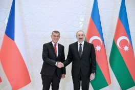 Qəbələdə Çexiyanın Baş naziri Andrey Babişin rəsmi qarşılanma mərasimi olub