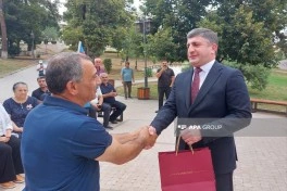 Növbəti köç karvanı Xankəndiyə çatıb, açarlar təqdim olunub - FOTO - YENİLƏNİB-1