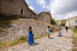 “AzerGold” turizm blogerləri üçün Daşkəsən rayonuna və ÇİRES-ə infotur təşkil edib