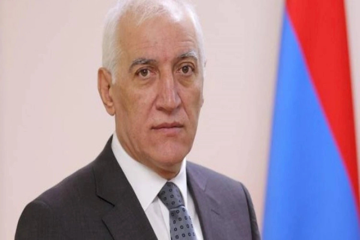 Ermənistan Prezidenti yeni hökumətin tərkibini təsdiqləyib