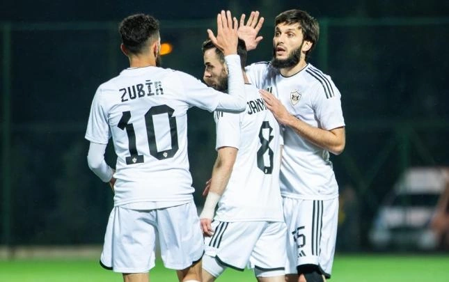“Qarabağ” “Sumqayıt”ın 6-nı üstünə “çevirdi”