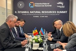 Pərviz Şahbazov İstanbulda Türkiyə və Moldovanın energetika nazirləri ilə görüşüb