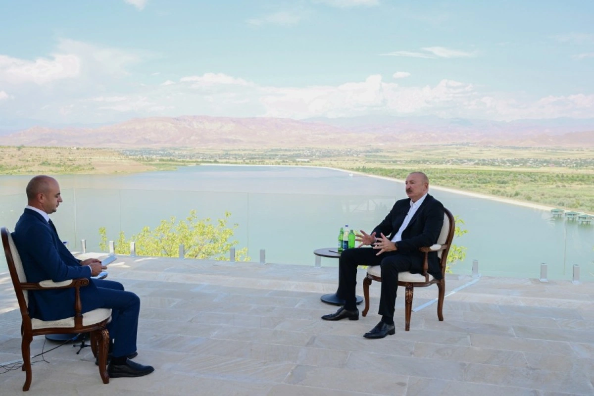 Prezident İlham Əliyev Naxçıvanda Azərbaycan Televiziyasına müsahibə verib - FOTO