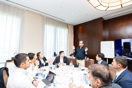 AZCON Holding və “IE Business School” arasında əməkdaşlıq çərçivəsində “Global Executive Development Program”a start verilib