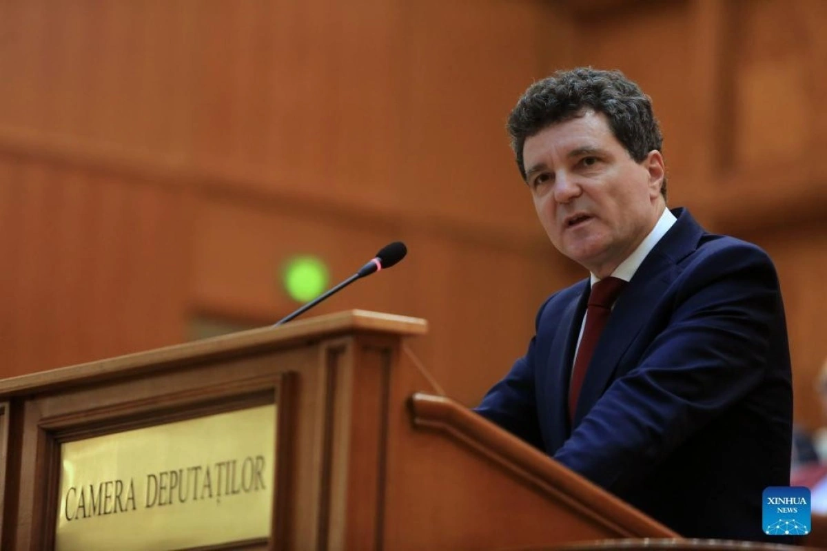 Rumıniyanın Prezidenti Nikuşor Dan Prezident İlham Əliyevi təbrik edib