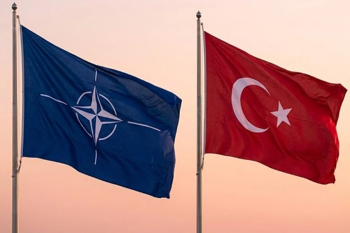 Tahir Mirkişili: NATO Türkiyənin geostrateji rolunu yalnız bəyanatlarda deyil, praktik addımlarla da qiymətləndirməlidir