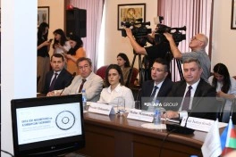 Azərbaycanın “orta güc” kimi mövqeyinə həsr olunmuş konfrans keçirilib - FOTO