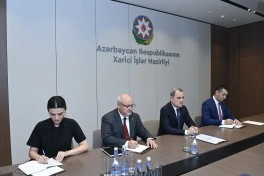 Ceyhun Bayramov Almaniyanın Azərbaycana yeni təyin olunmuş səfirini qəbul edib