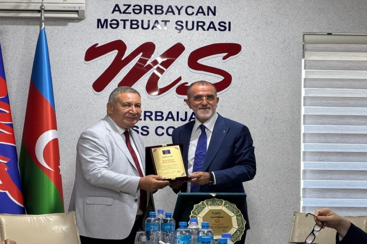 Mətbuat Şurasında Rauf Arifoğlunun  60 illik yubileyi ilə bağlı toplantı keçirilib