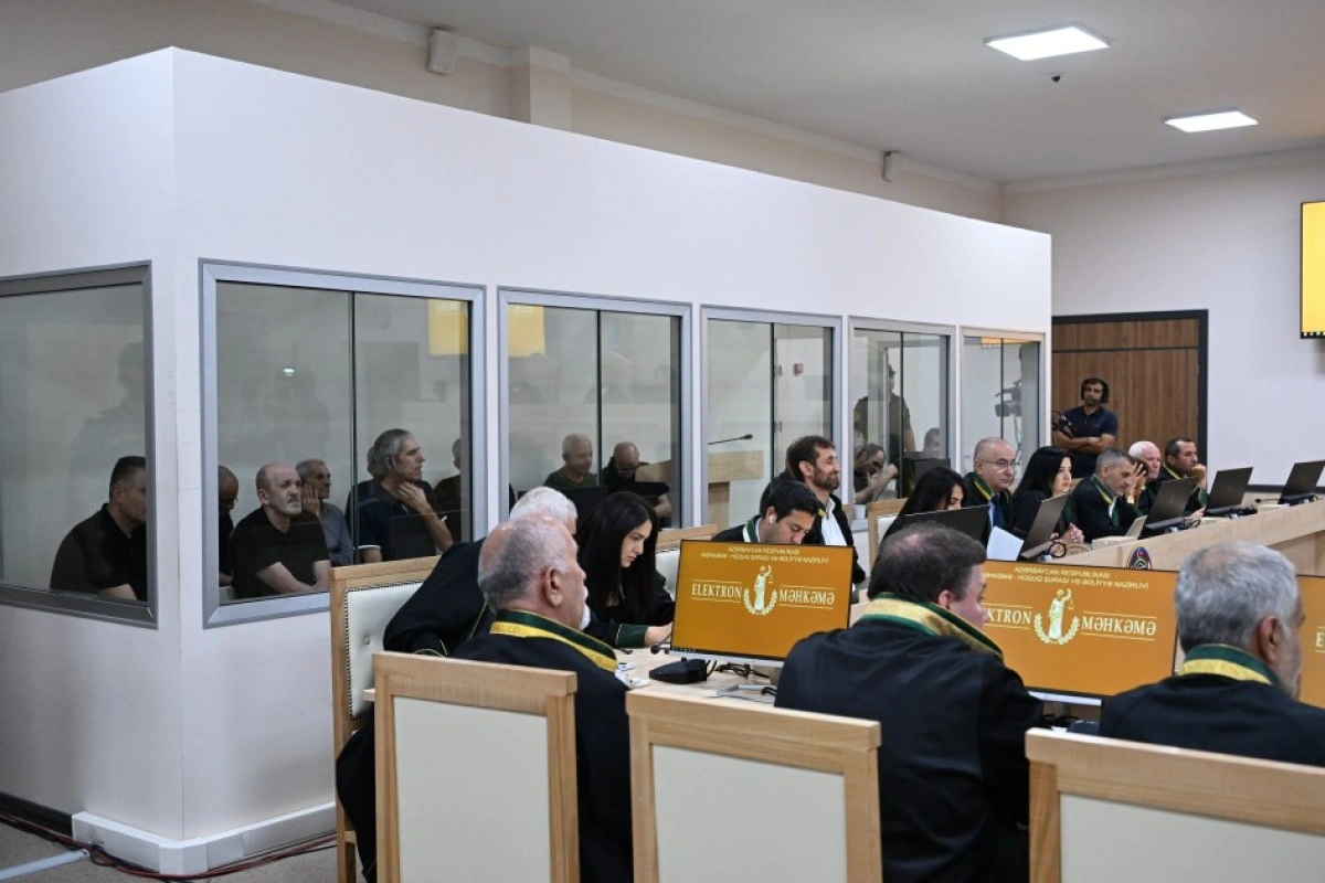 Ermənistan vətəndaşlarının şikayətləri üzrə apellyasiya məhkəməsində təqsirləndirilən şəxslərin çıxışları başa çatıb