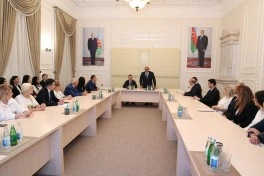 Baş Prokurorluqda dövlət qulluqçularının peşə bayramı günü münasibətilə tədbir keçirilib