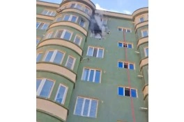 Masazırda yaşayış binasında yanğın baş verib - FOTO