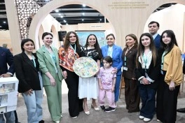 Leyla Əliyeva və Arzu Əliyeva "Urban Expo" sərgisi ilə tanış olublar