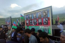 Birinci Qarabağ müharibəsi şəhidi Bahadur Kamalovun qalıqları Kəlbəcərdə dəfn olunub - FOTO