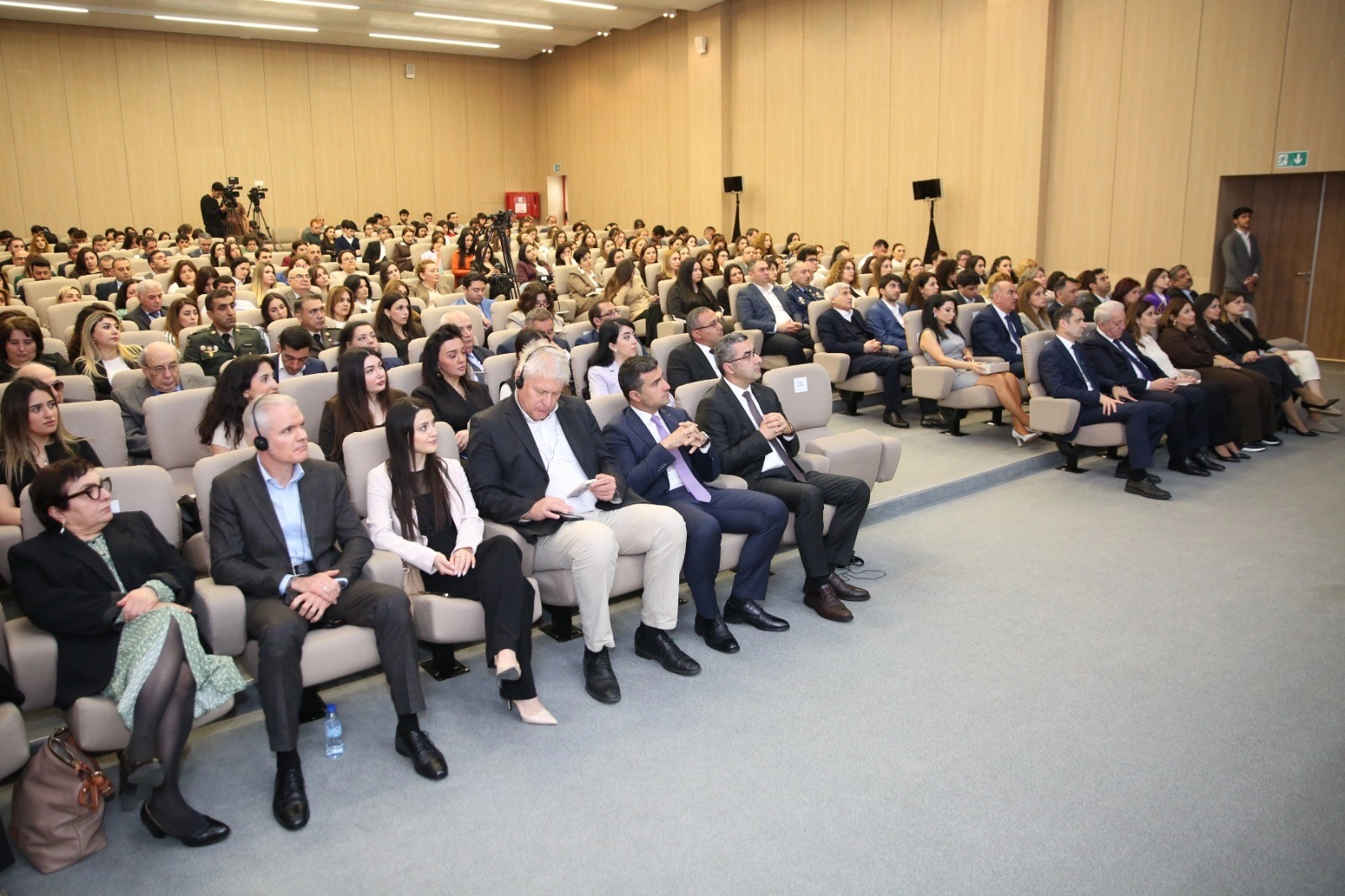Ukraynanın Baş Komandanı Pokrovskun müdafiəsinin davam etdiyini bildirib