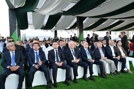 Prezident İlham Əliyev Qırğızıstan, Özbəkistan və Tacikistan prezidentləri ilə birlikdə Çolpon-Ata şəhərində Qolf Klubun açılışında iştirak edib