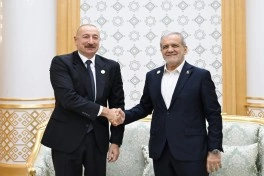 Prezident İlham Əliyev Məsud Pezeşkianla görüşüb - YENİLƏNİB-1