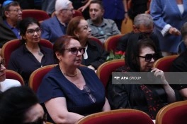 Xalq artisti Aleksandr Şarovski dəfn edilib - YENİLƏNİB-1 - FOTO