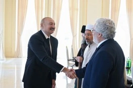 Prezident İlham Əliyev Bakıda keçirilən beynəlxalq konfransların iştirakçılarını qəbul edib - YENİLƏNİB