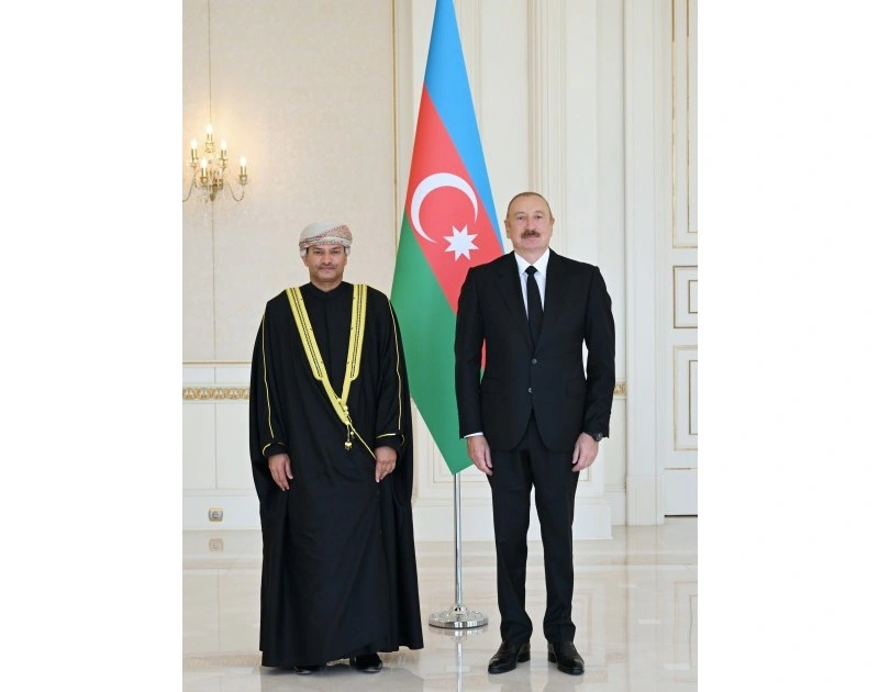 Prezident İlham Əliyev Omanın yeni səfirinin etimadnaməsini qəbul edib