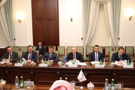 Baş prokuror İƏT nümayəndə heyəti ilə görüşüb
