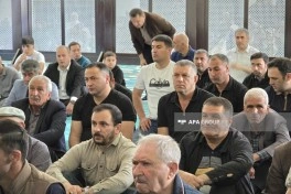 Naxçıvanda Qurban bayramı münasibətilə bayram namazı qılınıb