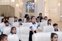 “AzInTelecom” uşaqlar üçün rəqəmsal təhlükəsizlik sessiyası keçirib