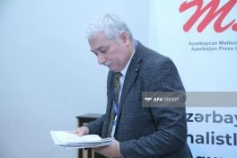 Azərbaycan jurnalistlərinin IX qurultayı keçirilib - FOTO - YENİLƏNİB-1