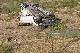 Kəngərlidə minik avtomobili aşıb, yeniyetmə ölüb, xəsarət alanlar var - FOTO