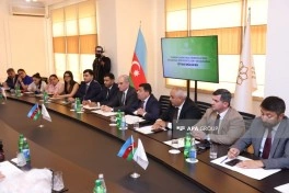 “Azərbaycanın kənd təsərrüfatının inkişafında yeni prioritetlər” mövzusunda ictimai müzakirə keçirilib