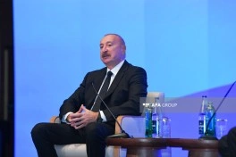 Prezident İlham Əliyev II Azərbaycan Beynəlxalq İnvestisiya Forumu çərçivəsində keçirilən tədbirdə iştirak edib - VİDEO - YENİLƏNİB