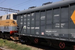 Azərbaycandan tranzit keçməklə Ermənistana buğda və propan göndərilib - FOTO