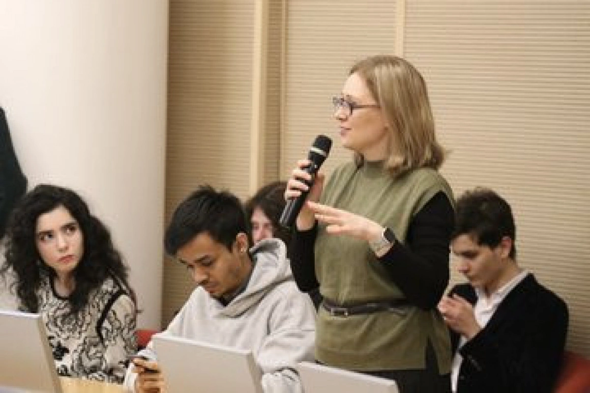 ABŞ Dövlət Departamentinin İqlim Elçisinin müavini ADA-da COP29-la bağlı müzakirə aparıb