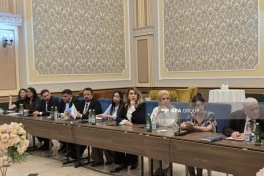 Naxçıvanda “Türkman irsi: dil, mədəniyyət və tarix” mövzusunda elmi müzakirə keçirilib