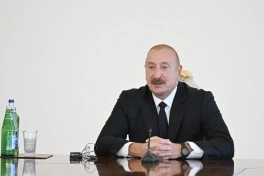 Prezident İlham Əliyev Bakıda keçirilən beynəlxalq konfransların iştirakçılarını qəbul edib