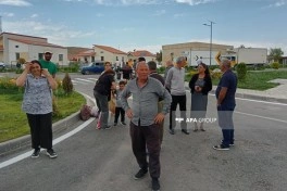 Növbəti köç karvanı Cəbrayılın Şükürbəyli kəndinə çatıb, açarlar təqdim olunub- FOTO - YENİLƏNİB-1