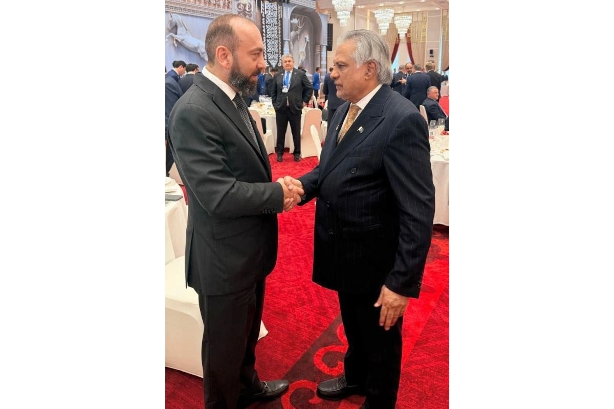 Pakistan və Ermənistan XİN rəhbərləri regional məsələləri müzakirə edib