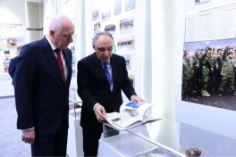 Rusiya Baş prokuroru Azərbaycan Prokurorluğunun yubiley medalı ilə təltif edilib - YENİLƏNİB