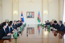 Prezident İlham Əliyevin Laos Prezidenti ilə geniş tərkibdə görüşü olub - FOTO