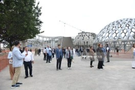Xarici diplomatlar Şuşada tikilməkdə olan Yeni Şuşa məscidi ilə tanış olublar - FOTO