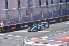 Bakıda Formula 1 üzrə Azərbaycan Qran-Prisində ilk sərbəst yürüş başa çatıb - FOTO - YENİLƏNİB