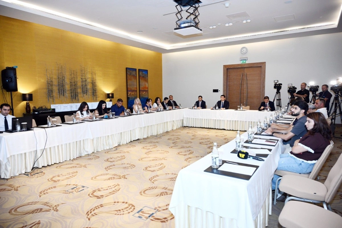 Yaşayış maliyyəsi alətləri barədə təlim keçirilib