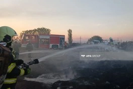 Gəncədə zavod ərazisində yanğın söndürülüb - YENİLƏNİB - FOTO