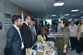 Ali təhsil müəssisələrinin sərgisi başa çatıb - FOTO