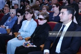 Xalq artisti Aleksandr Şarovski dəfn edilib - YENİLƏNİB-1 - FOTO