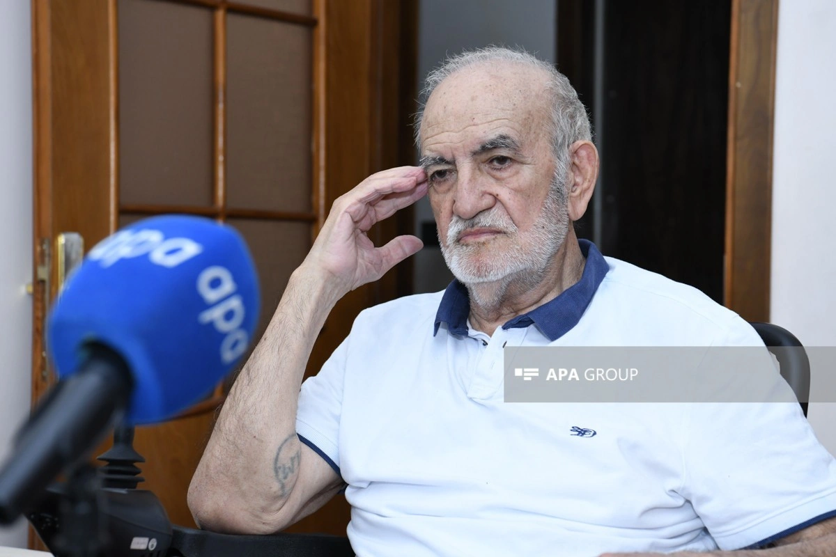 Şair Məmməd İsmayılın qəbirüstü abidəsi ucaldılıb - FOTO