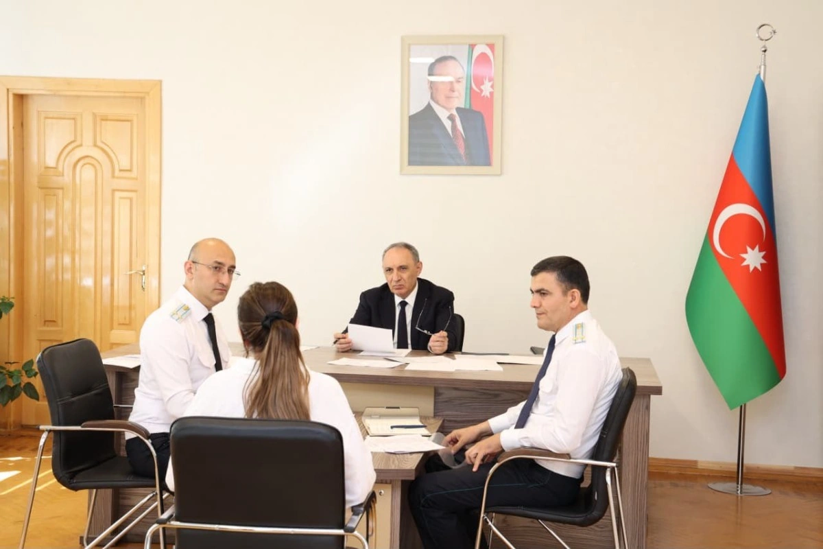 Baş prokuror Balakən rayonunda vətəndaşları qəbul edib