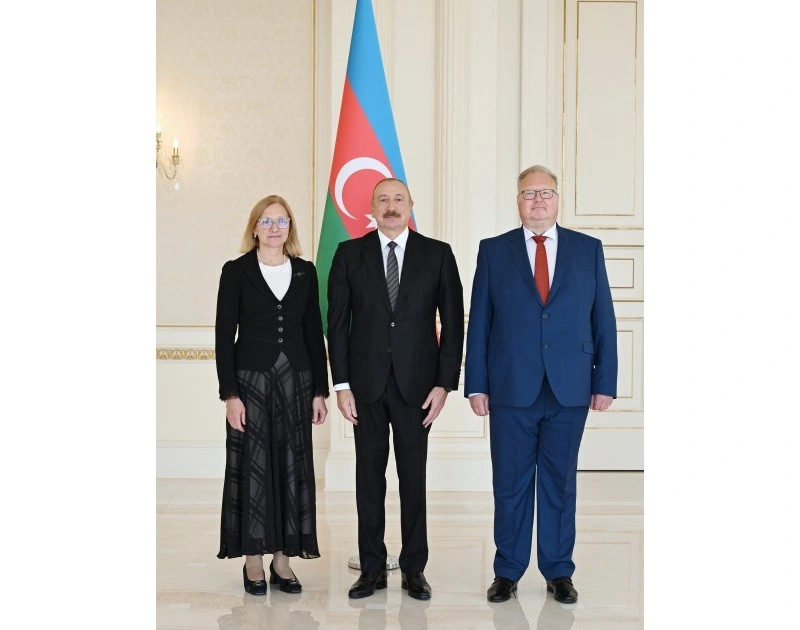 Azərbaycan Prezidenti Estoniyanın yeni səfirini qəbul edib - FOTO