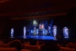 ƏSA Teatrının hazırladığı “Paris Notr-Dam” tamaşası nümayiş edilib - FOTO